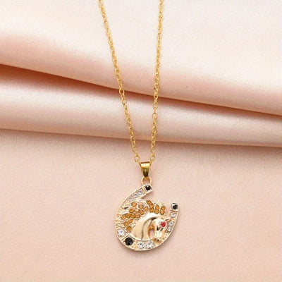 Creative Horseshoe Pendant Necklace