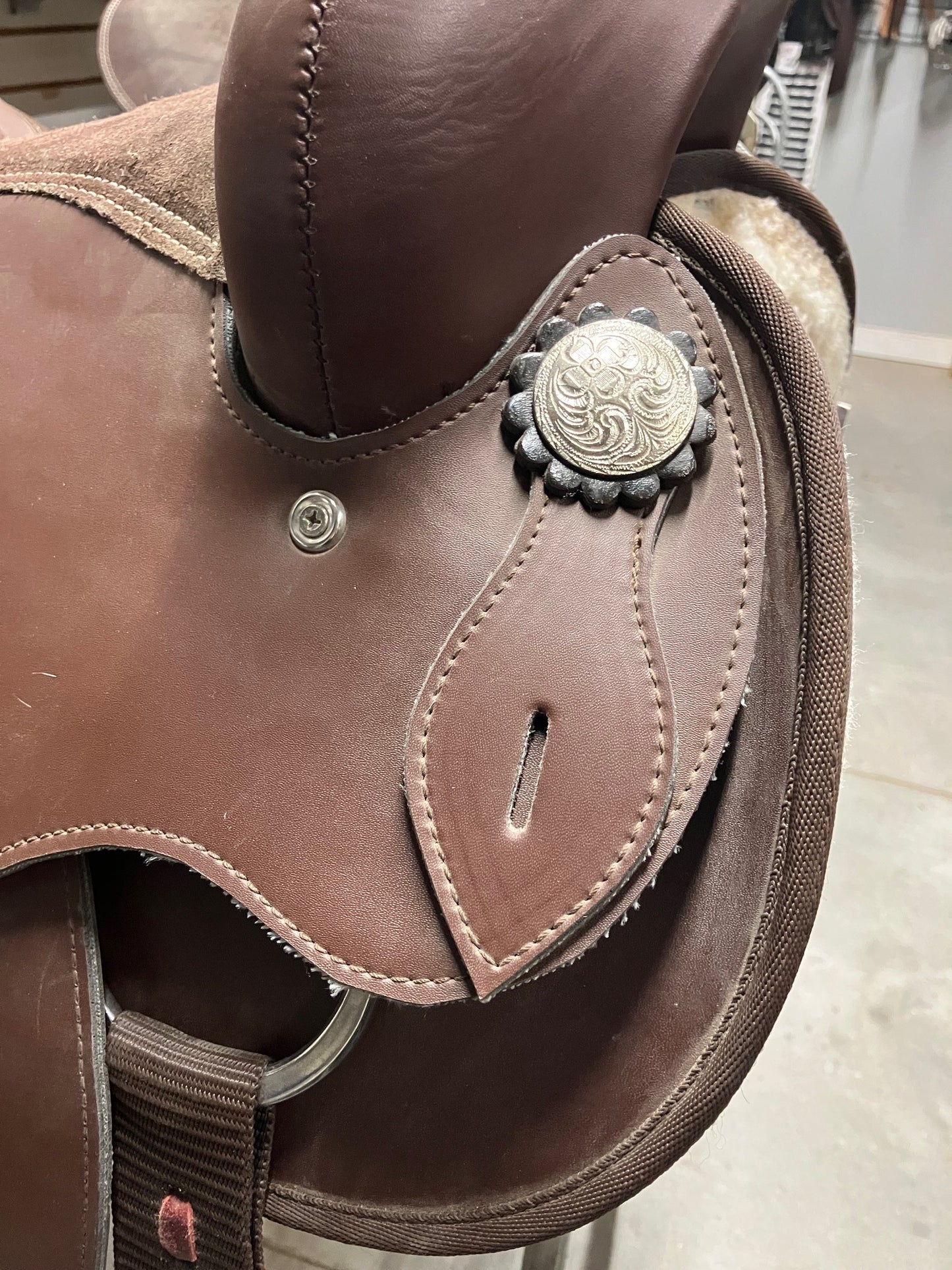 Dura-Tech Synthetic Western Saddle 17"