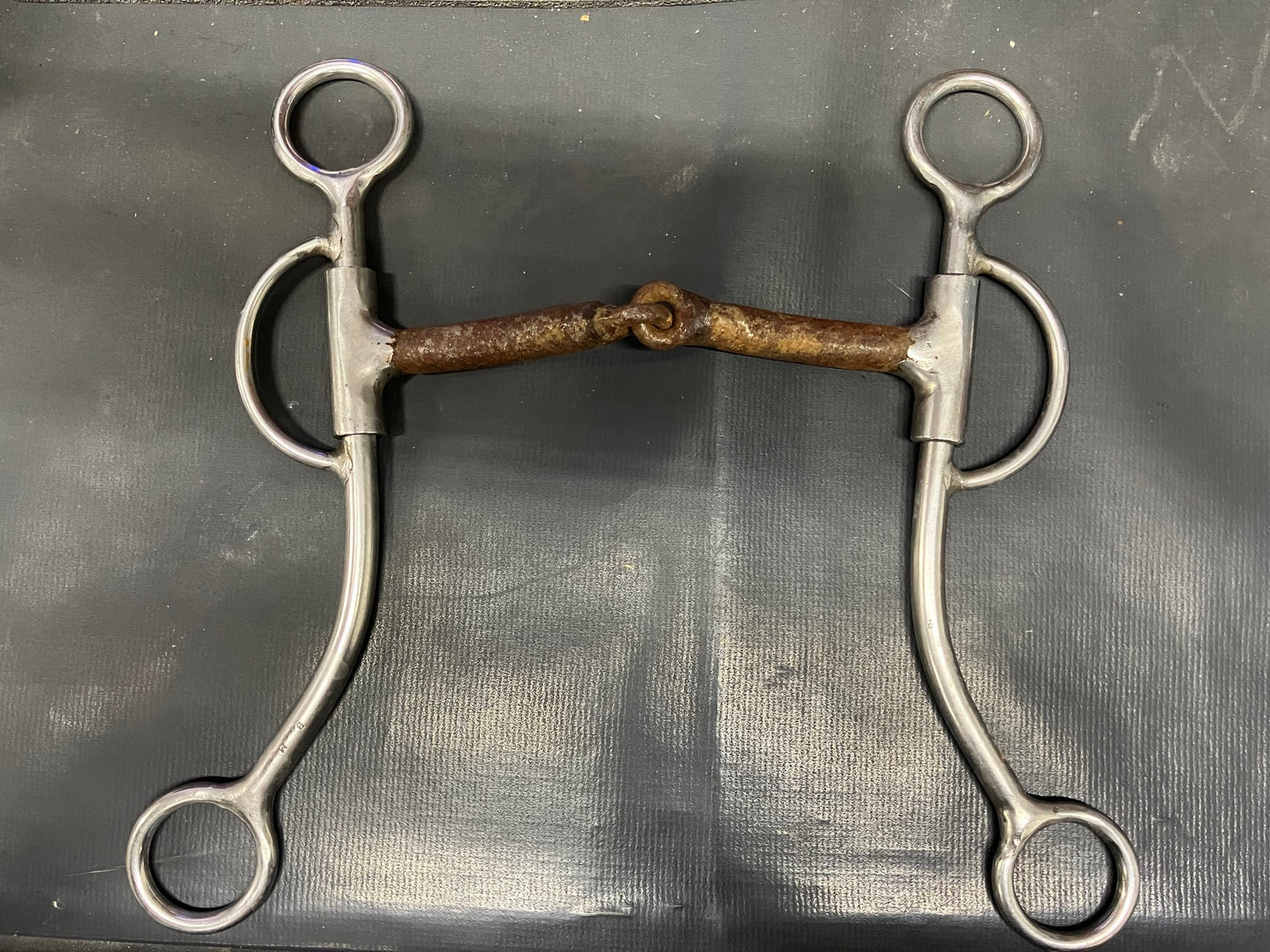 Pinchless Snaffle Mouth Shank Curb Bit - Used