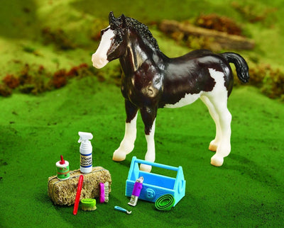 Breyer Grooming Kit 2075